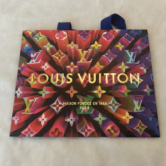 Louis Vuitton Reversible Belt - Picture 8 of 10